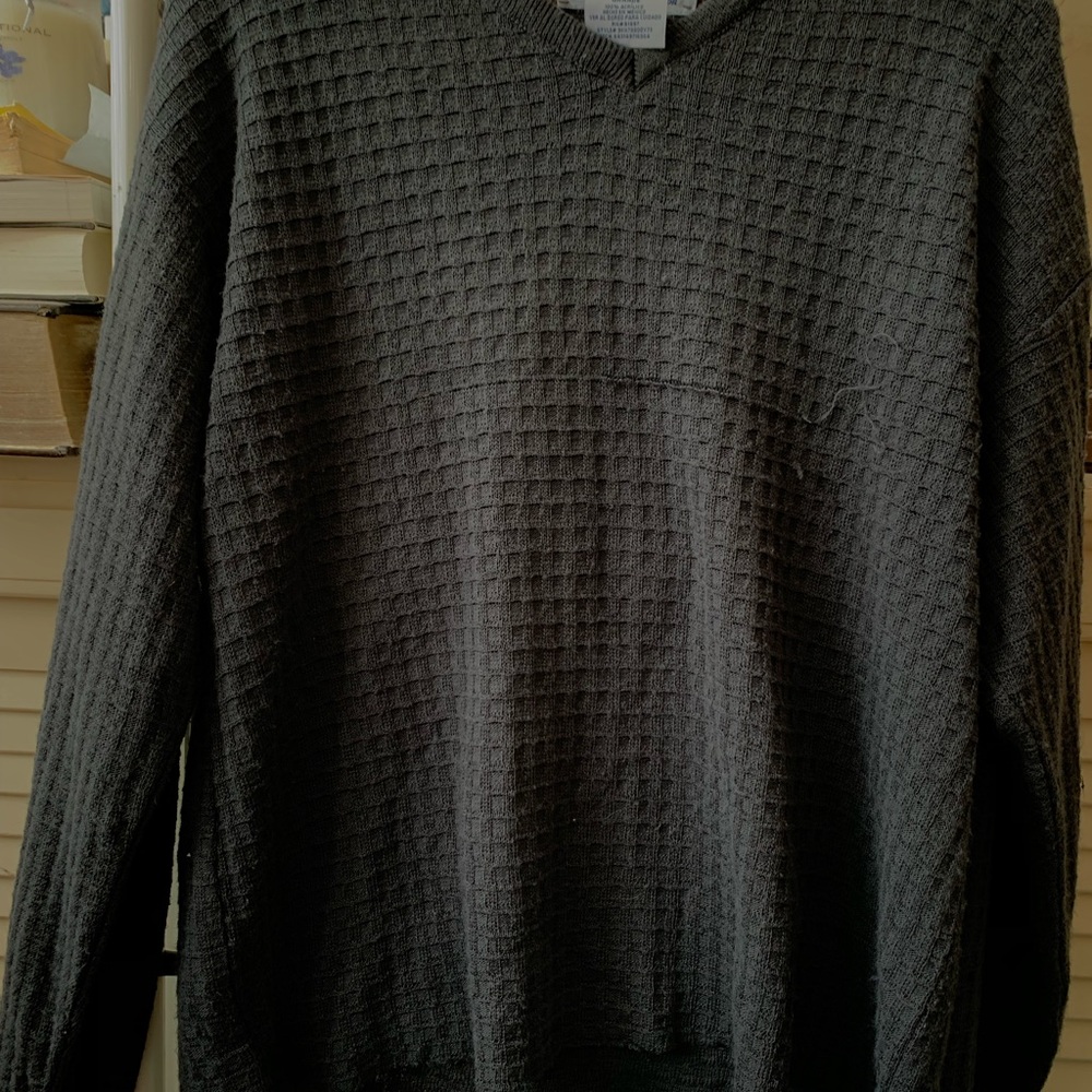 Grey sweater - Picture 3 of 4